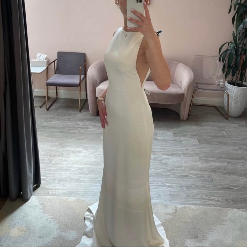 Alexandra Grecco Viola Dress - Picture 5 of 8